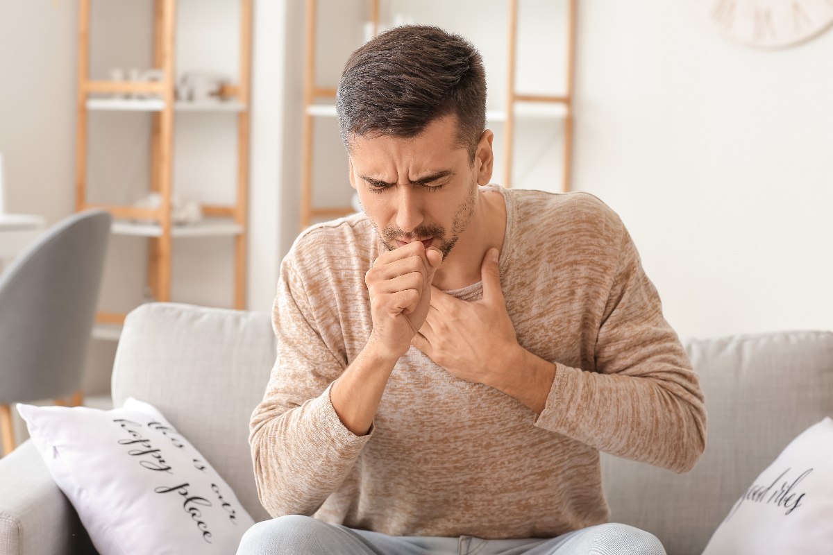 Calmarea tusei noaptea cu ajutorul remediilor naturale. Ce semnifică și cum poate fi combătută?