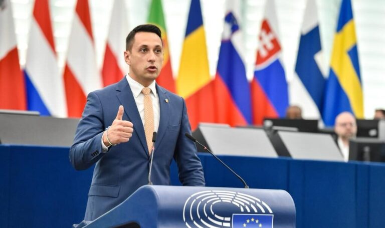 Biroul Electoral Central a exclus partidul DREPT din rândul formațiunilor care au dreptul la reprezentanți în secțiile de votare