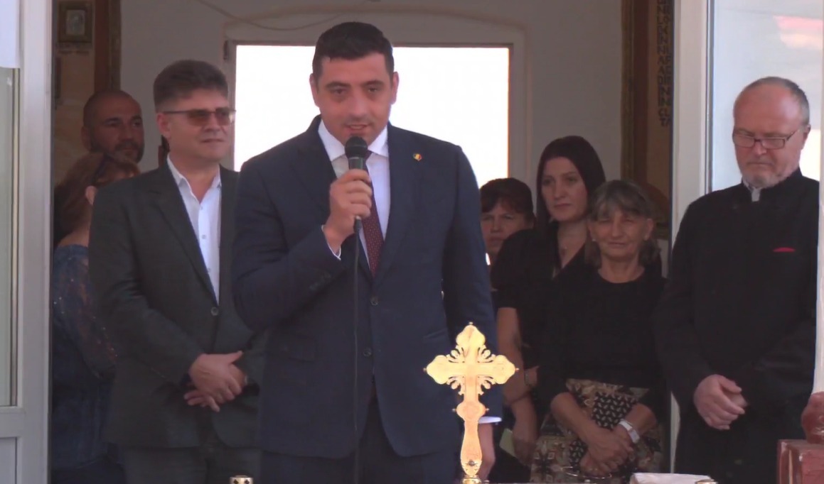 Simion, discurs emoționant în prima zi de școală: „Toți copiii ar trebui să aibă șanse egale” – VIDEO