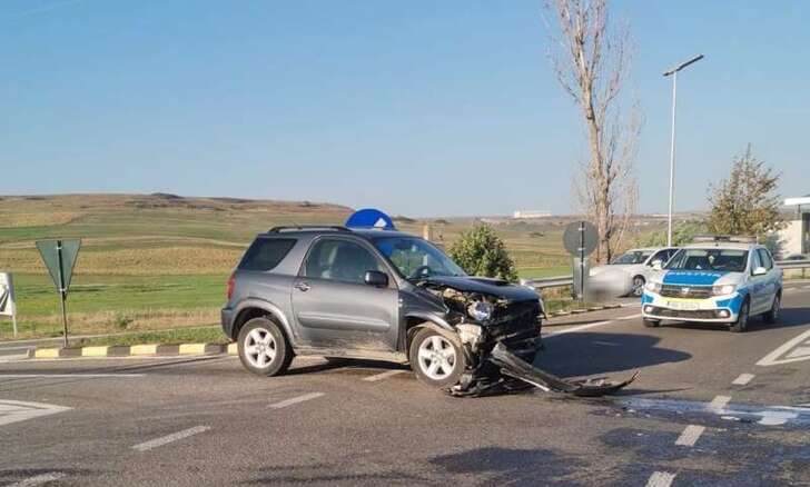 Patru persoane au fost rănite în urma unui accident de circulație care a avut loc în această dimineață în Botoșani