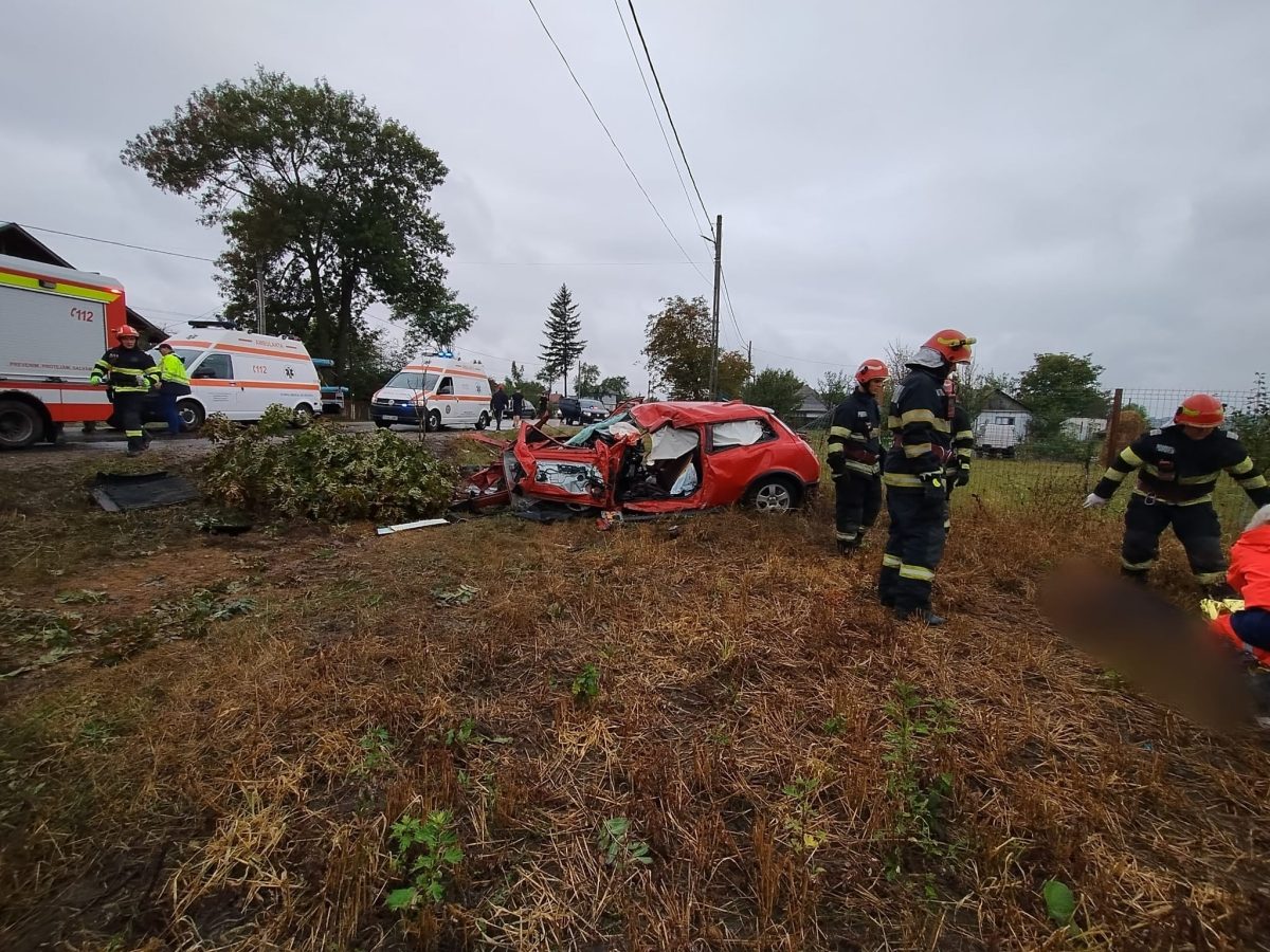 Un ieșean de 28 de ani a provocat un accident mortal la Suceava! O persoană a murit, iar alte două au fost rănite