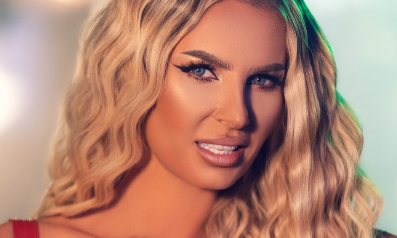 Andreea Bănică, vacanță de groază în Grecia! Artista este revoltată: ”Voi credeți că e mai bine ca la noi”