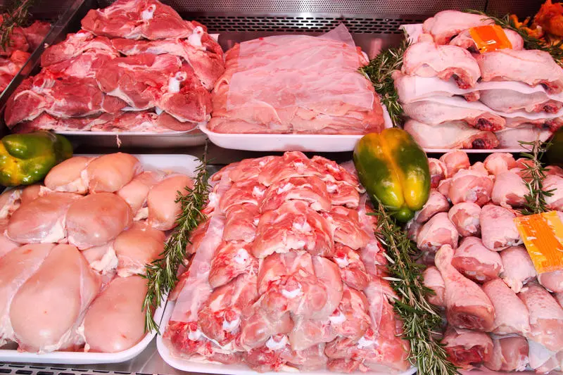 Câtă carne trebuie să mănânci săptămânal: Ce spun specialiștii în nutriție