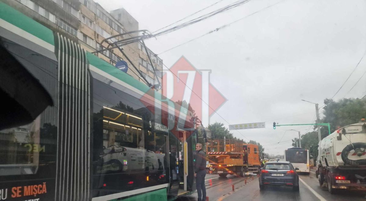 Atenție, ieșeni! Circulația tramvaielor pe traseul 9 a fost întreruptă