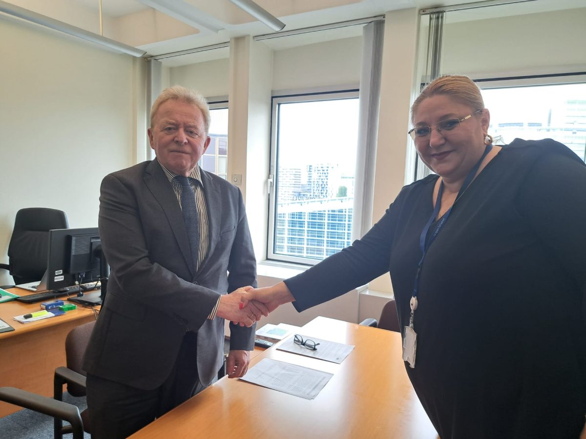 Europarlamentarul Diana Șoșoacă, despre abuzurile statului român împotriva oierilor: „Fraudă pe bani europeni din despăgubirile pentru uciderea oilor”