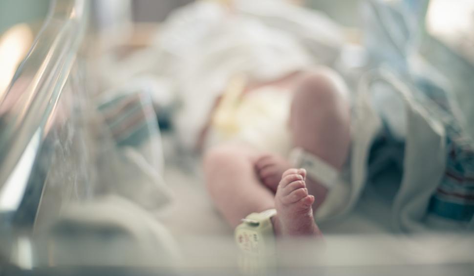 Maternitate din România, închisă din cauza infecțiilor nosocomiale. Nașterile înainte de termen vor fi suspendate