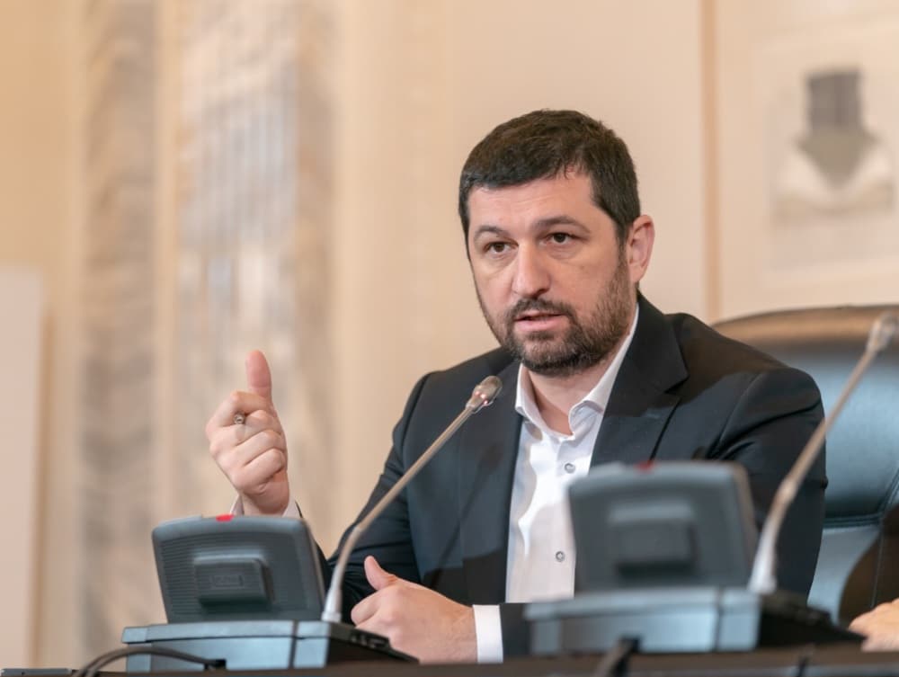 Marius Lulea, prim-vicepreședinte AUR: “PSD și PNL duc România în prăpastie, cu cele mai mari prețuri la energie din Europa”