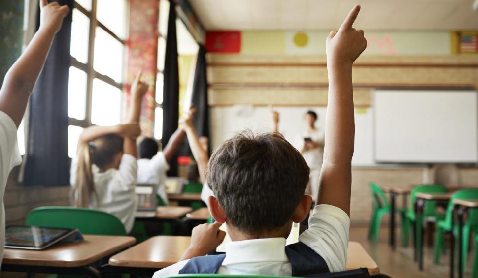 Paştele 2025 pică pe 20 aprilie. Vacanţa elevilor durează doar o săptămână