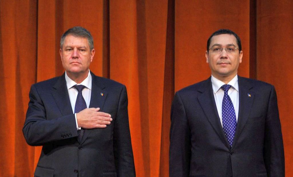 Victor Ponta se amuză pe seama proiectului depus de PNL la Senat privind candidatura președintelui: „Agamiță Dandanache (aka Klaus Iohannis)”