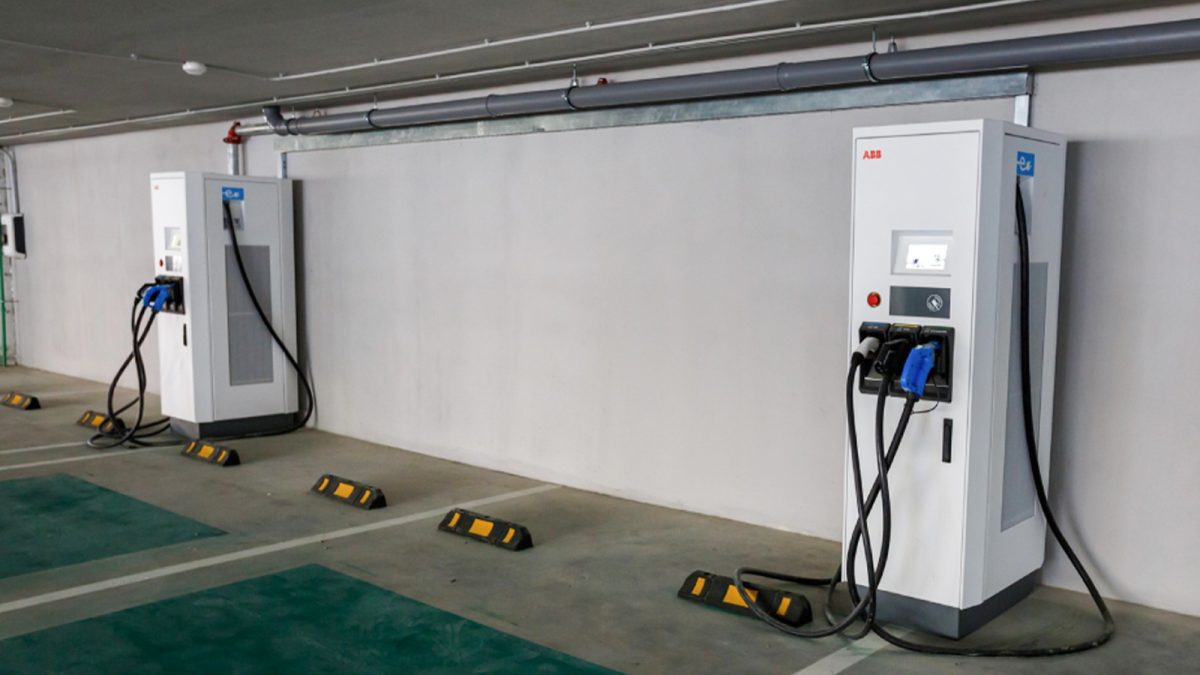 În municipiul Pașcani vor fi montate stații pentru reîncărcarea autovehiculelor electrice! Investiția este de peste 1.800.000 de lei