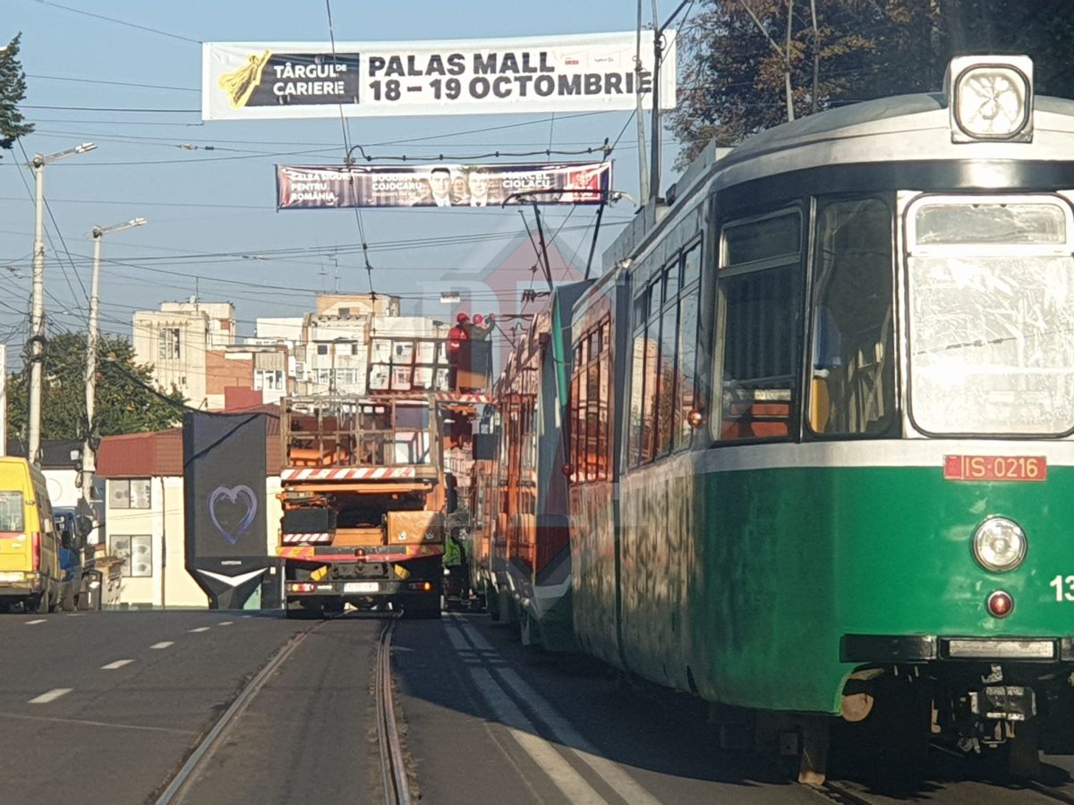 Erorile continuă la CTP Iaşi. Circulaţia tramvaielor este blocată în Piaţa Unirii – UPDATE