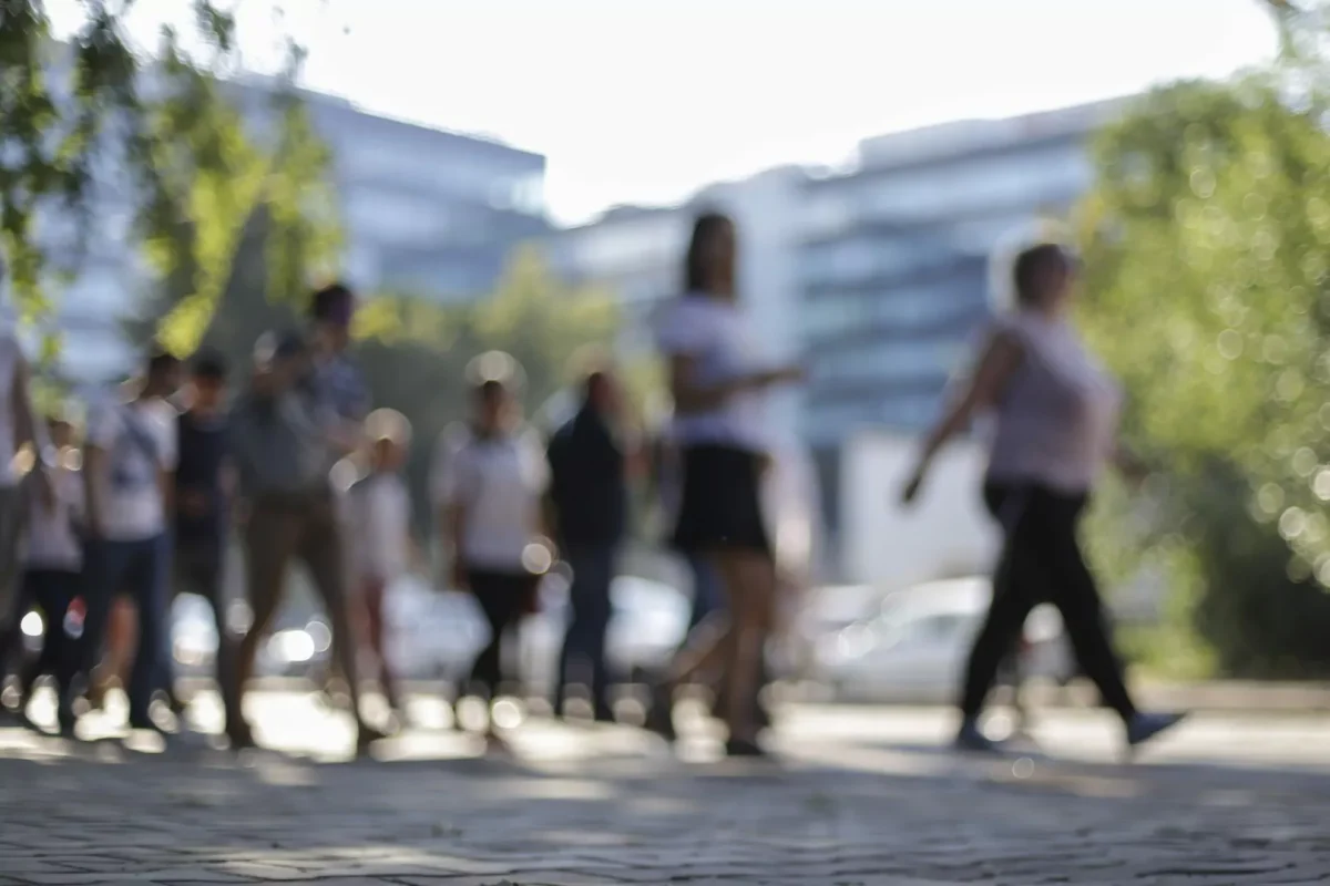 Acești români vor primi 2.000 de lei pe lună! Dosarele se depun până pe 18 octombrie 2024