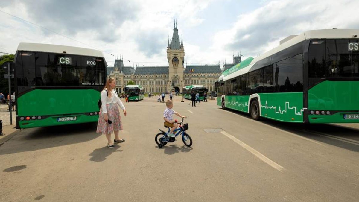 Atenție, ieșeni! CTP Iași face modificări la mai multe trasee cu ocazia Sărbătorilor Iașului