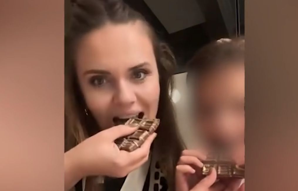 Cristina Șișcanu, distrusă de fani pentru clipul video cu ciocolata de Dubai: „Mai lăsați fițele voastre!”