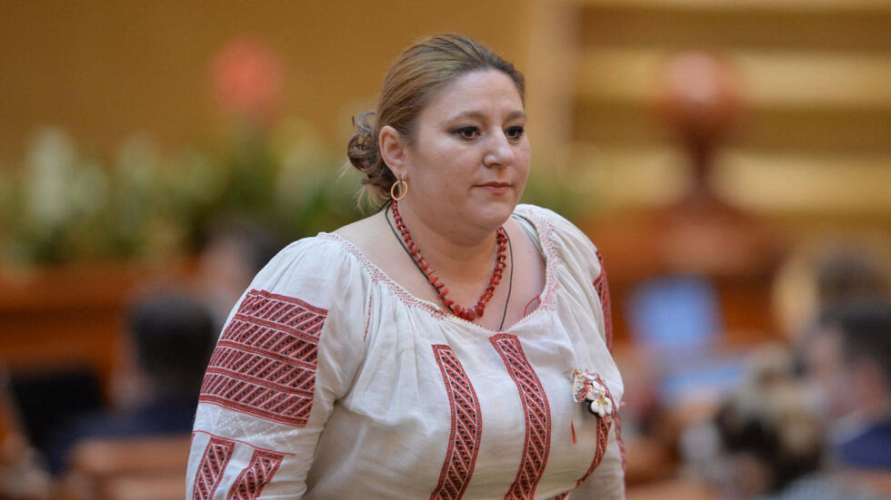 Document exploziv! Europarlamentarul român Diana Șoșoacă, liderul S.O.S. România aruncă în are scena politică națională