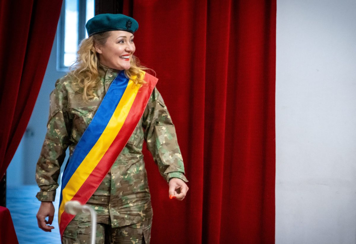 Oana Lasconi este întreținută de tatăl acesteia! Elena Lasconi, candidata USR la alegerile prezidențiale a mințit cu nerușinare