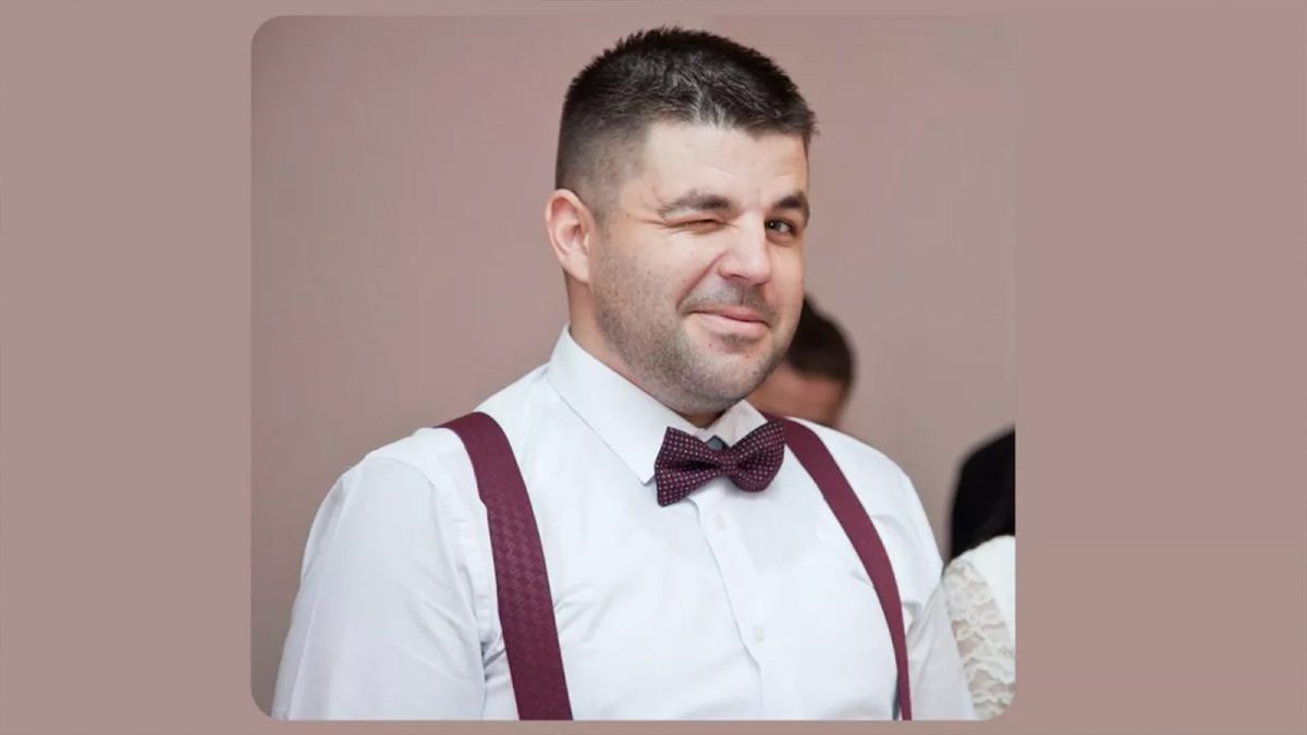 Patronul de la Inside Doors continuă să țepuiască clienții din Iași. Ivan Jelihovschi a încasat banii fără să livreze produsele
