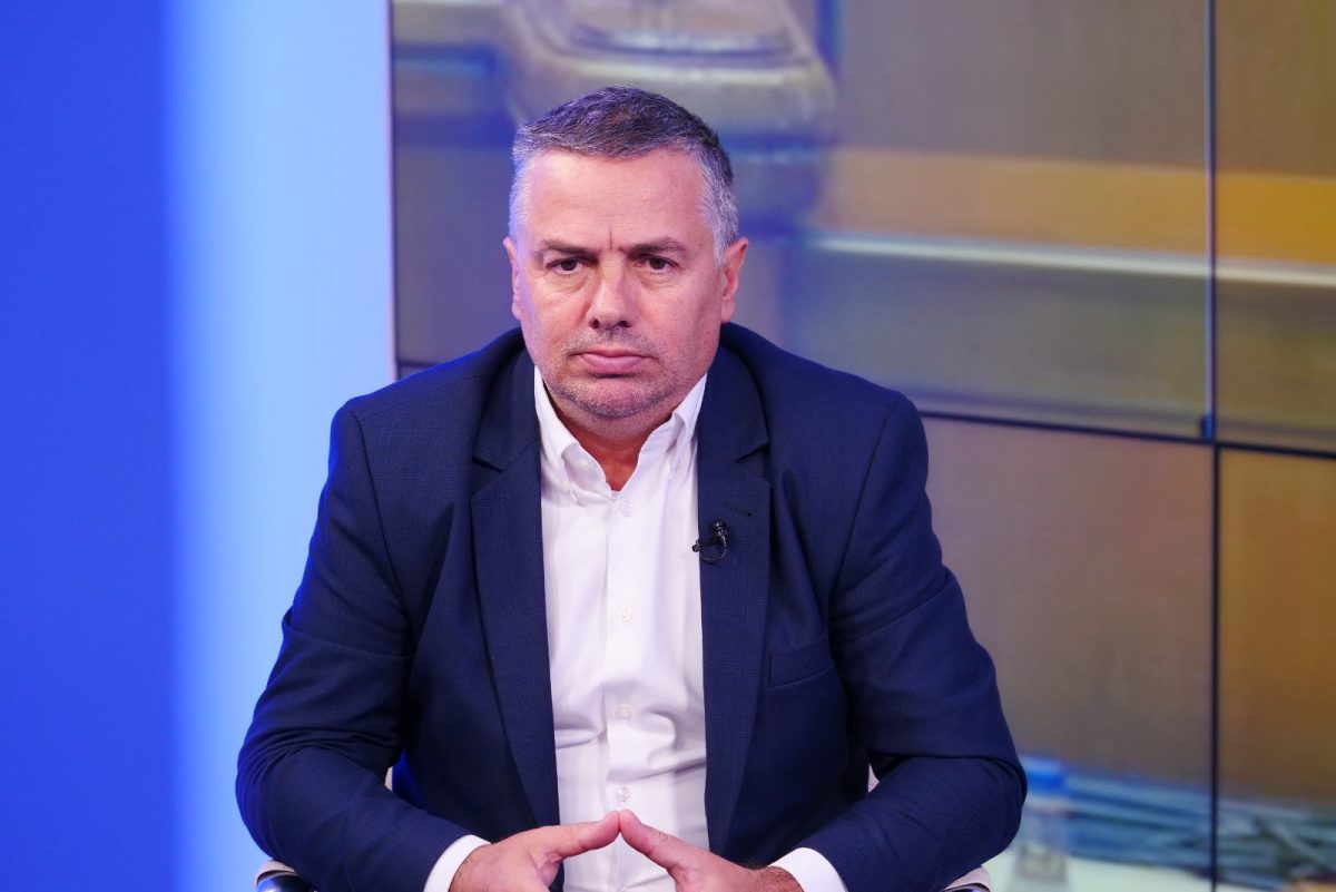 Petru Movilă: Realitatea tristă, PSD și PNL văd în oameni doar voturi, nu oameni, cu probleme reale