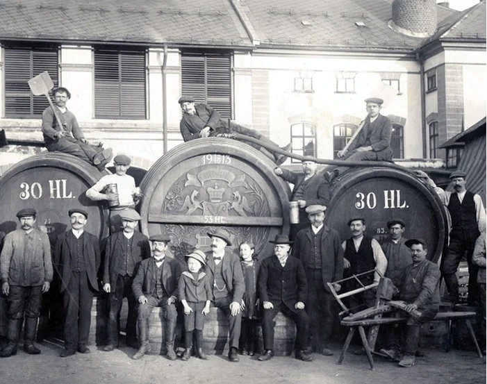 Unde a fost deschisă prima fabrică de bere din România? Iată cum se numește fobia de a avea paharul gol!