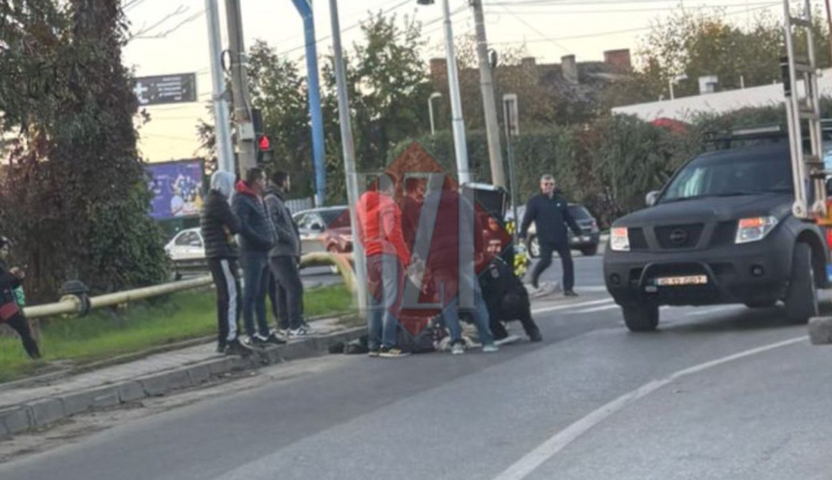 Accident rutier în Iași. O persoană a fost lovită de un autoturism în Bucium