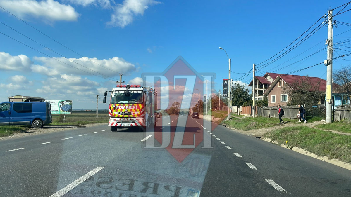 Accident grav la Podu Iloaiei! O tânără este inconștientă