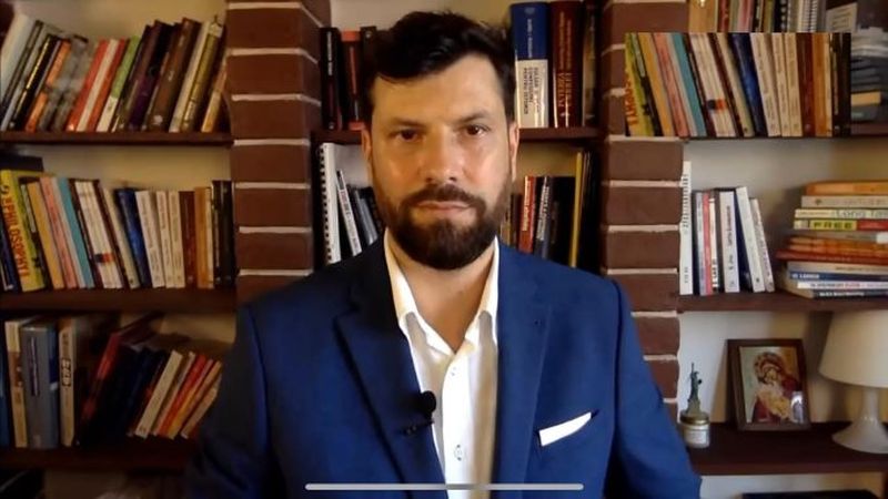 Activistul Aurelian Popa respinge oferta AUR de a candida la alegerile parlamentare din 2024. Se așteaptă o donație