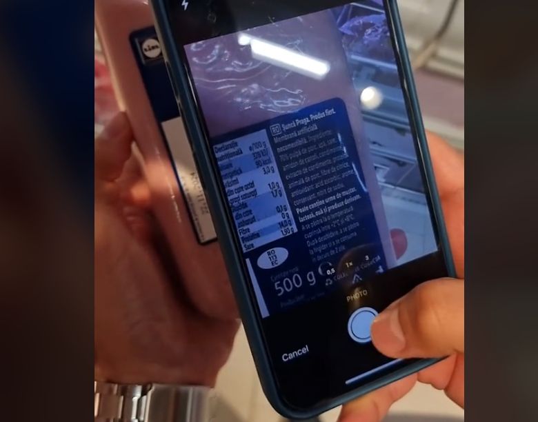 Avertisment privind conţinutul şuncii Pikok de la Lidl! Un tiktoker a postat concluziile după ce a scanat eticheta produsului