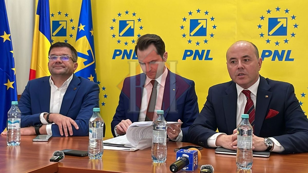 Conferință la sediul PNL Iași. Este prezent și ministrul Energiei, Sebastian Burduja