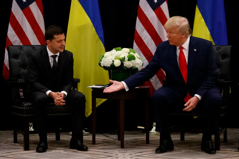 Donald Trump a dat vina pe Zelenski pentru războiul din Ucraina. „Este unul dintre cei mai mari negociatori, de fiecare dată când vine, îi dăm 100 de miliarde”