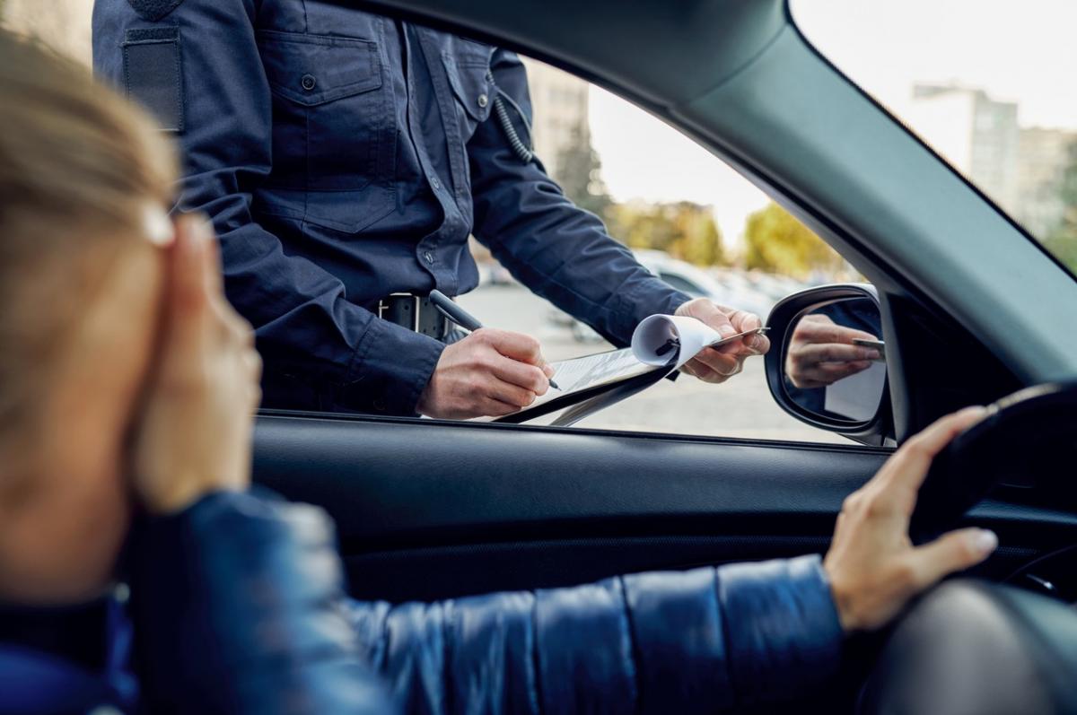 O nouă modificare în Codul Rutier! Șoferii care fac asta rămân fără permis de conducere