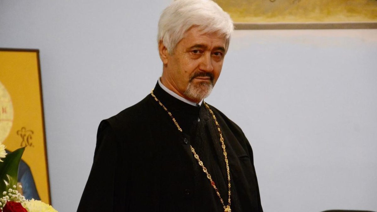 Pelerinajele la moaștele sfinților, contestate de un preot din cadrul Mitropoliei Moldovei și Bucovinei! Petre Semen: „Nu v-ați gândit că cineva este interesat să se îngrașe de pe urma oaselor?”