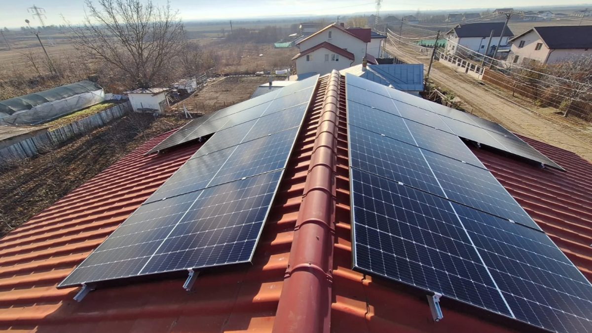 Ieșenii s-au înscris în programul Casa Verde Fotovoltaice. Bugetul de 319.380.000 de lei a fost epuizat în câteva minute