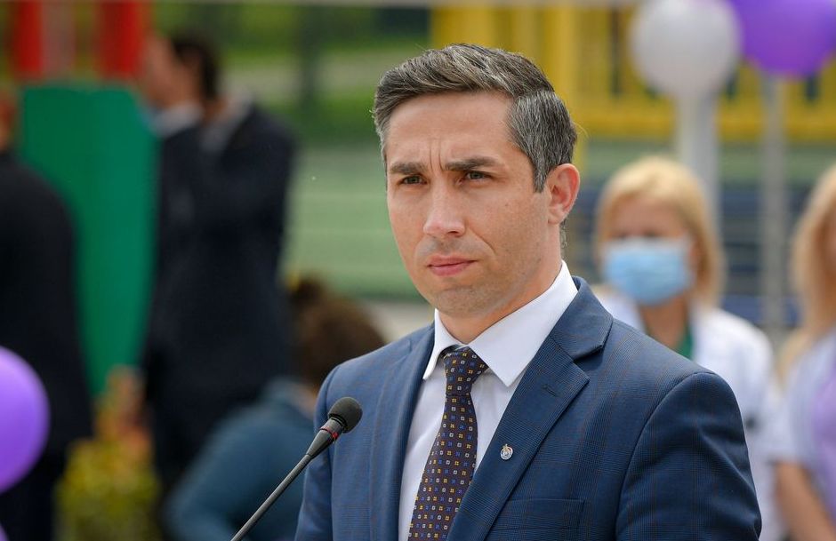Ce pensie alimentară plătește Valeriu Gheorghiță! Ce sumă încasează lunar medicul