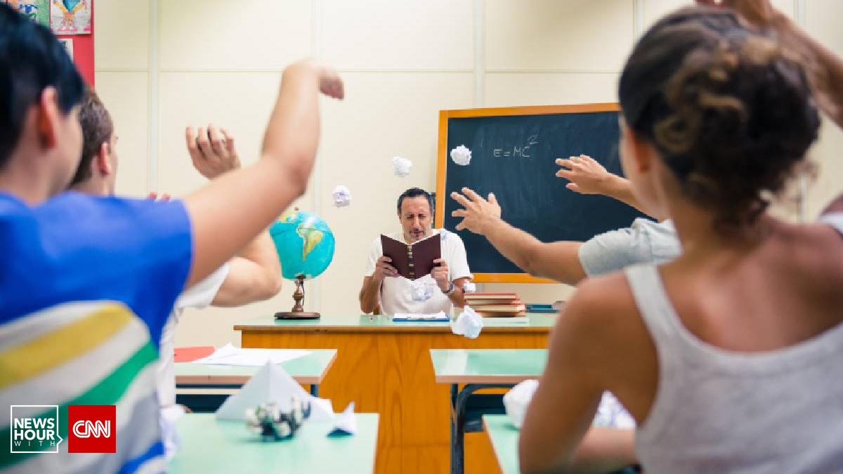 Violența în școli creează tensiuni. Reacțiile profesorilor după ce o colegă a fost bătută de un elev