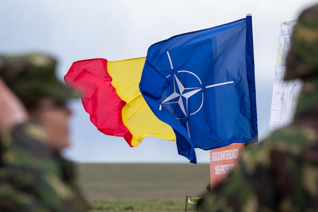 O delegaţie a Comitetului NATO pentru Politica de Apărare şi Planificare este în România
