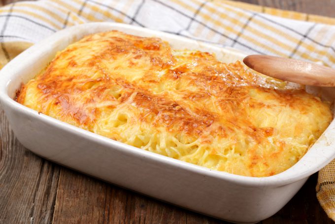 Rețetă pentru spaghete cu brânză la cuptor! Desertul copilăriei!