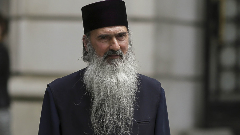 ÎPS Teodosie spune că Dumnezeu îngăduie suferinţa unor copii nevinovaţi din cauza părinților