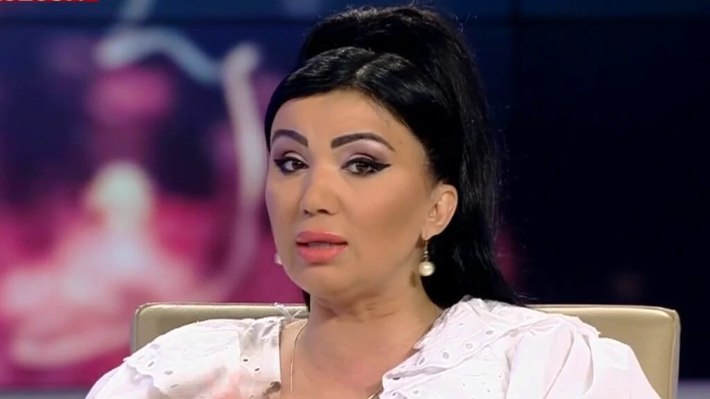 Adriana Bahmuțeanu susține că fiii ei nu au mai mers la școală de la moartea lui Silviu Prigoană. „Dacă vorbesc pe telefon, se aude cum cineva șoptește și minorii reproduc…