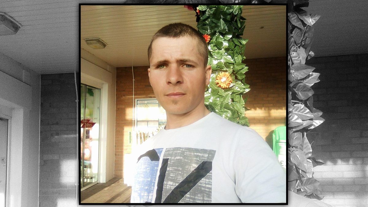 Relatări terifiante! Mai multe tinere din Iași au fost urmărite de un individ înarmat cu un cuțit, însoțit de un câine de lupte, până acasă. Pozele individului au fost lipite prin tot orașul