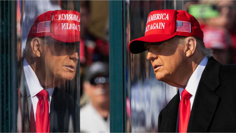Membri-cheie ai extremei drepte mondiale au sărbătorit victoria lui Donald Trump în alegerile din SUA