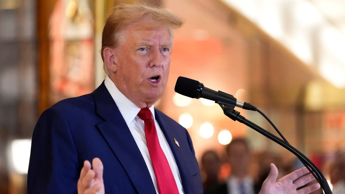 Procurorii din SUA au renunţat la cele două cazuri penale federale împotriva lui Donald Trump