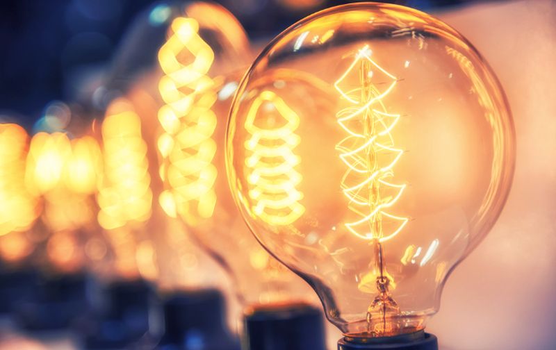 Facturile la energie s-ar putea dubla! Clienții au primit deja notificarea!
