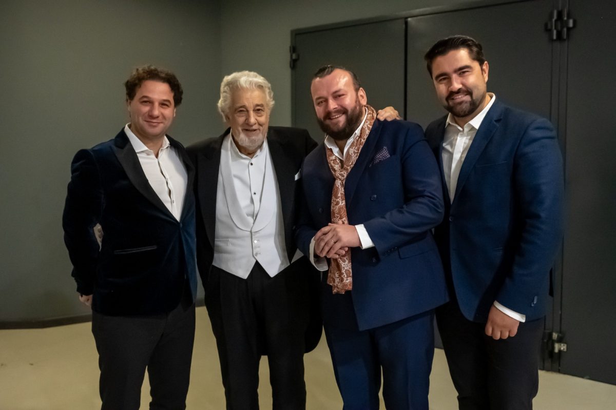3 Tenori ieșeni, întâlnire de suflet cu legendarul tenor Placido Domingo!