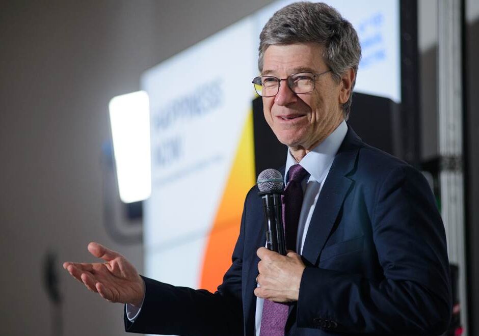 Jeffrey Sachs vorbește despre războiul din Ucraina: ”Mass-media din Occident a mințit despre conflictul din Ucraina! ” – VIDEO