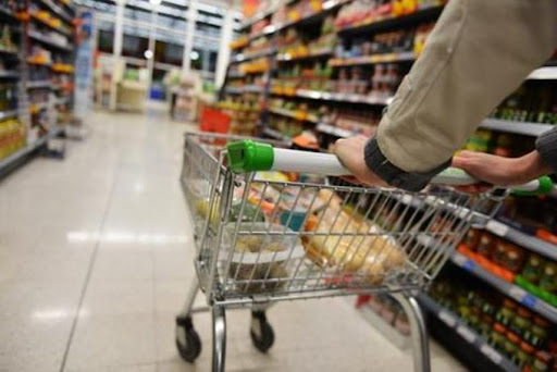 Prețurile alimentelor din Germania sunt identice cu cele din România, dar salariile sunt net superioare! Iată părerea mai multor români care lucrează în afară