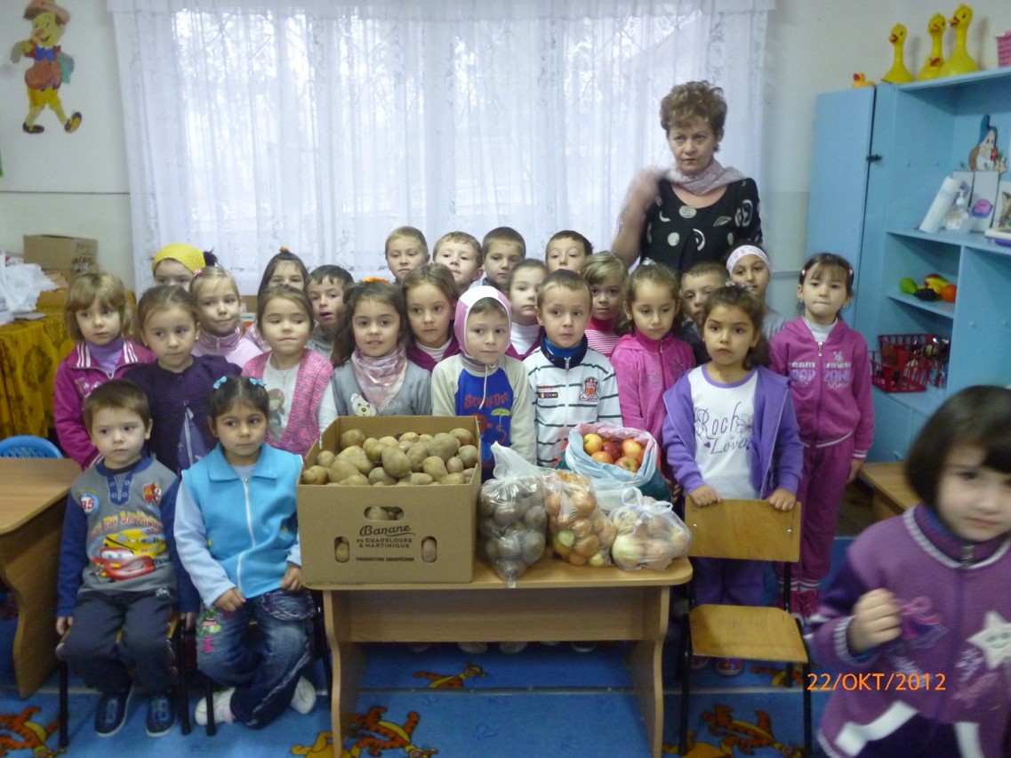 Campania „Săptămâna legumelor şi a fructelor donate”, susținută de peste 120 de școli din Iași