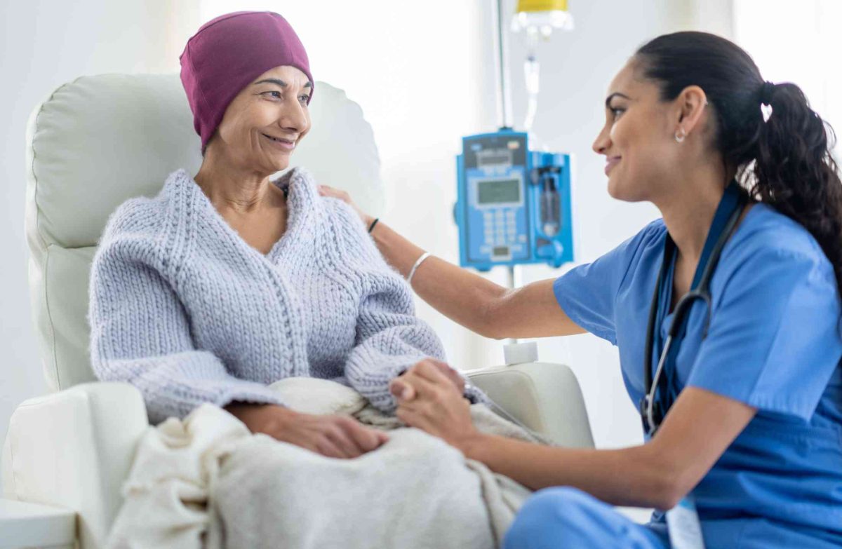 Cu ce se ocupă oncologia? Una dintre cele mai importante ramuri ale medicinei ce se ocupă cu studierea cancerului