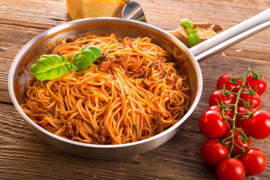 Rețete de paste simple, mai bune ca la restaurant. Mâncarea perfectă pentru o masă în familie!