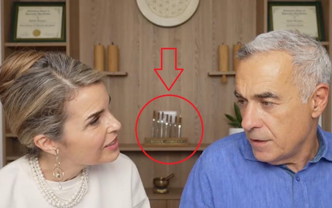 Un detaliu a trecut neobservat în clip lui Călin Georgescu! Ce are în spate și ce semnifică – VIDEO