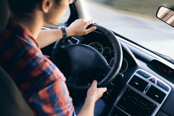 Permisele de conducere care devin interzise. Șoferii trebuie să le schimbe în ianuarie